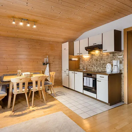 Klausner Apartment *